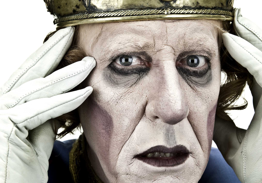 The Extraordinary Shapes of Geoffrey Rush