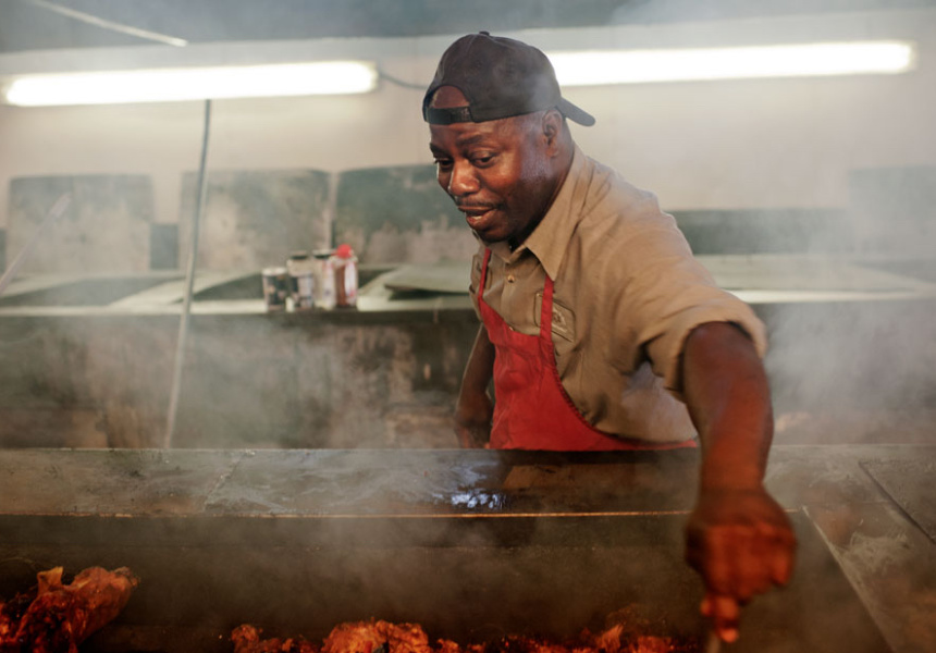 Barbeque Pitmaster Legend Rodney Scott at Harpoon Harry