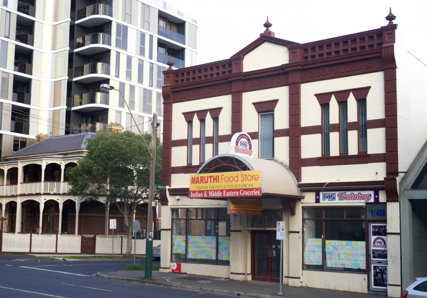 ExIndustry Beans Head Roaster to Open Roastery and Cafe, with Mum