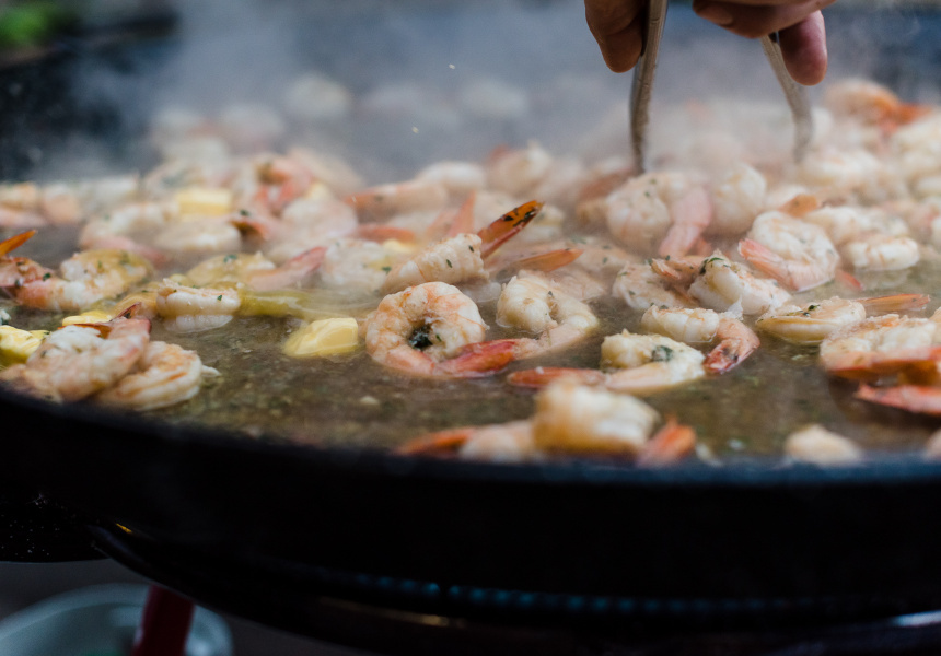 How to Make Mediterranean King Prawns