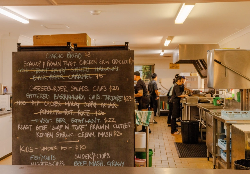 There’s a Rockpool Alum in the Kitchen at the Doubleview Bowls Club (Yes, Really)