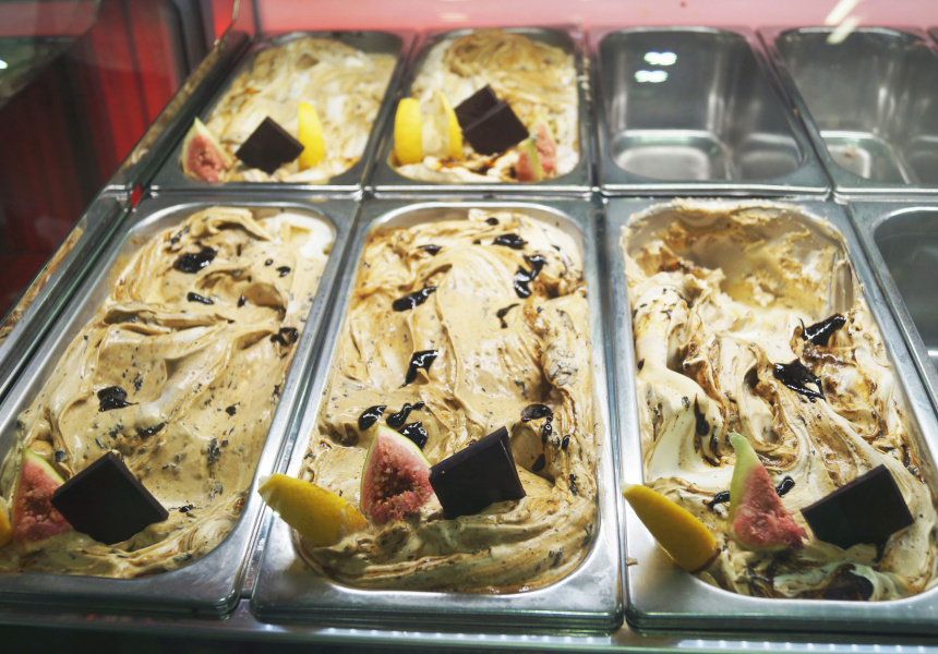 Gelatony in Summer Hill's Lemon Zest and Fig Marmalade
