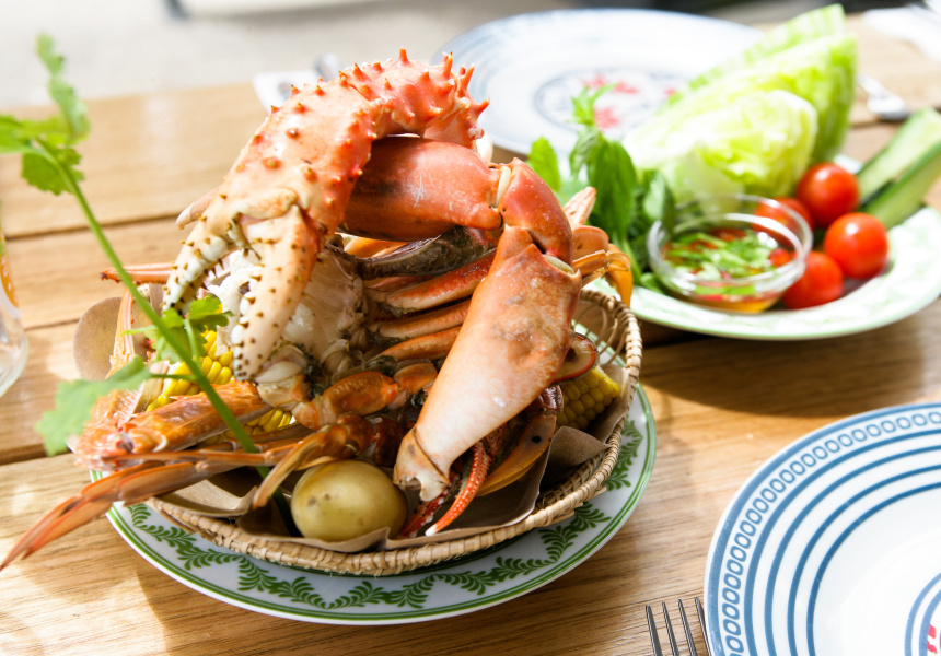 The Crab Club Returns to Lorne This Summer