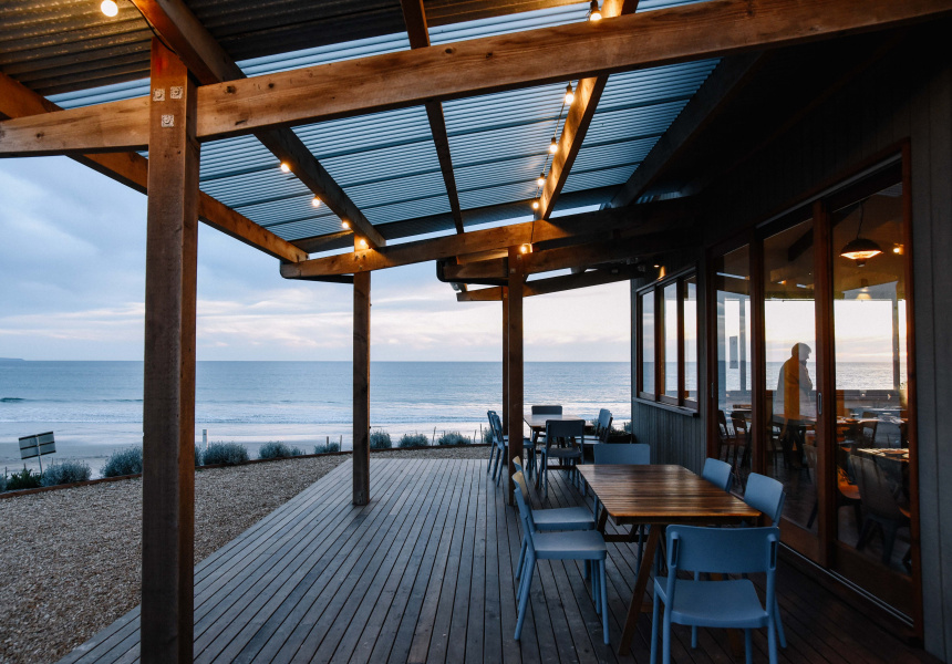 Beachfront Diner Pearl Brings Sustainable Seafood and Mediterranean