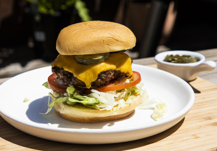 Recipe: How to Make Old-School Diner Burgers from Scratch