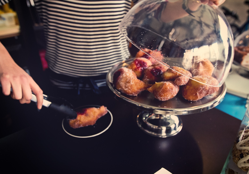 Coffee and Bikes at Town Bike Pitstop