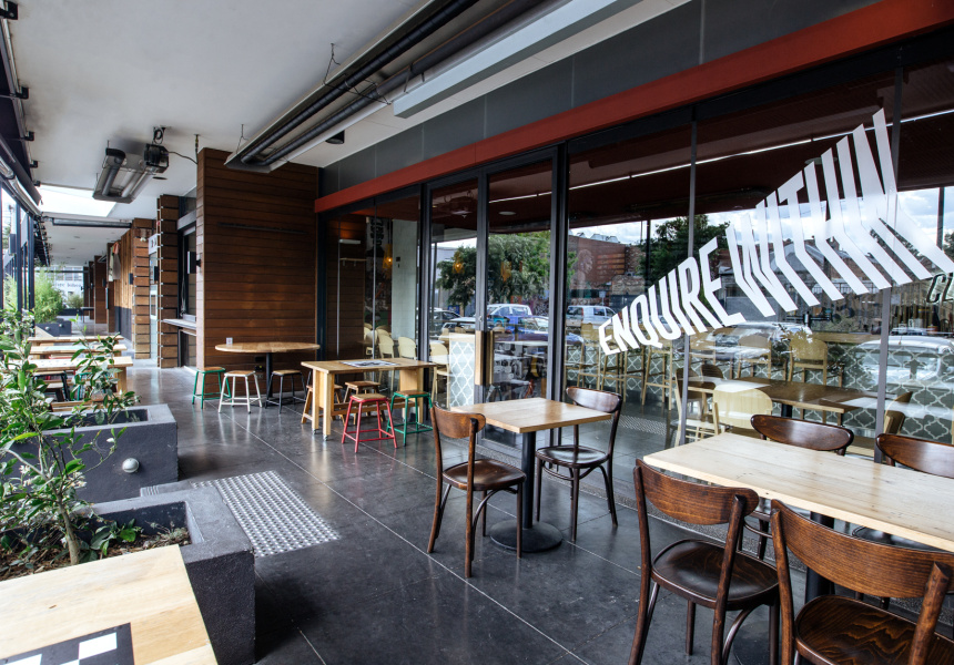 Melbourne Restaurant Opens; Already Plans to Close