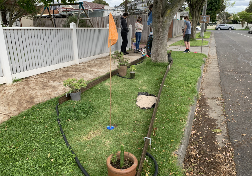 The Boredom Files: Creative Parents Host 20-Hole Minigolf Tournament on Their Suburbs’ Nature Strips