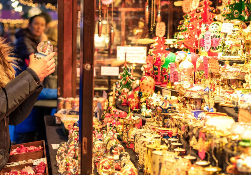 Le Jolly Market at Customs House