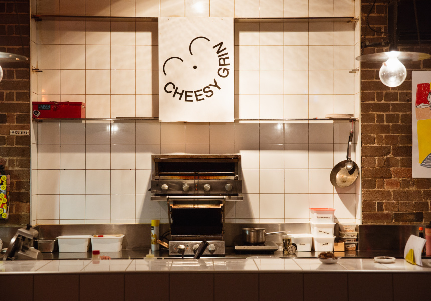 Cheesy Grin Brings a Slice of New York City-Style Bar Dining to Freda’s