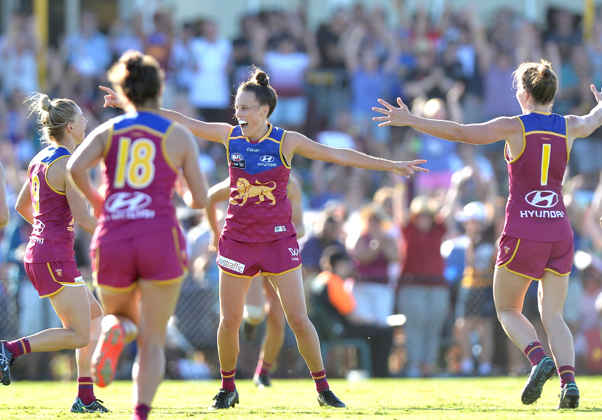 AFLW Round 6 - Brisbane vs Collingwood