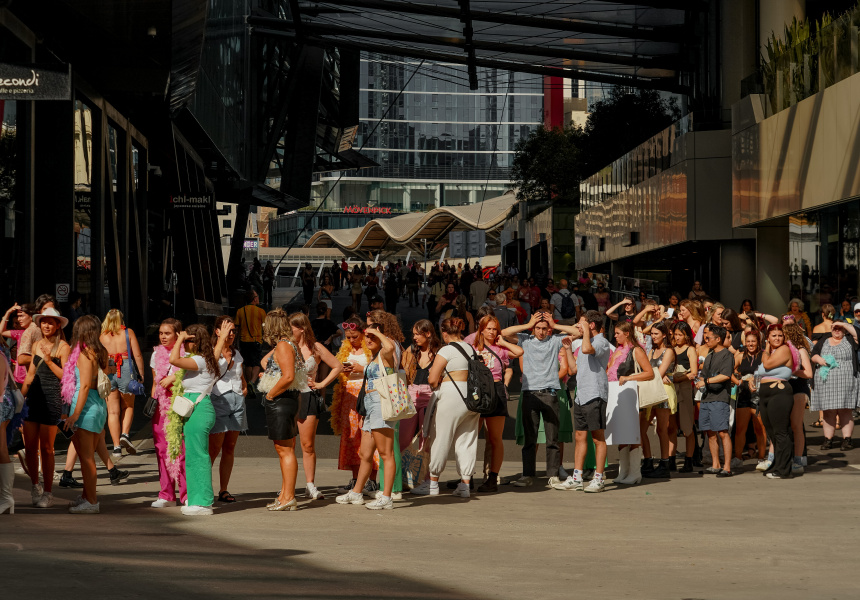 Harry Styles: Melbourne fans queue for early merchandise store at Marvel  Stadium