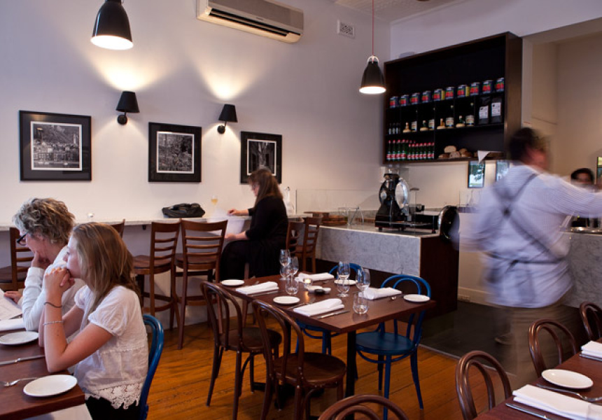 A Sea Change Os Kitchen & Wine Bar Opens in Hampton