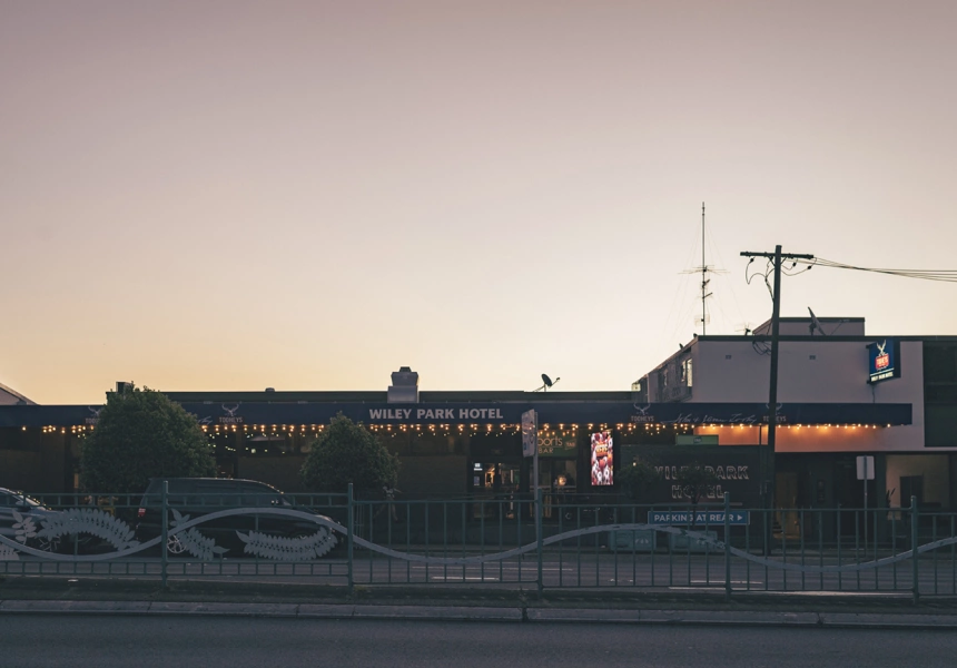 Local Knowledge: Dining at Rocs & Rolls Is Loud With the Clatter of Seafood Shells Hitting Buckets