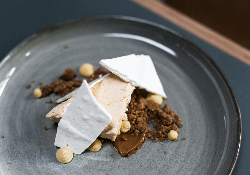 Crisp vanilla, orange, dulce de leche, hazelnut: Pierre Roelofs
