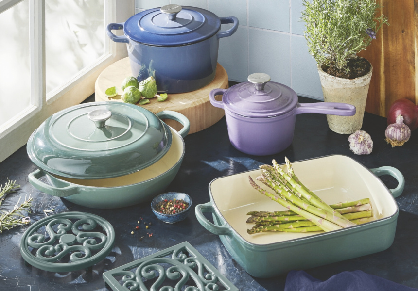 Aldi's $30 Cast Iron Dutch Oven Is Back in Stock—But Not for Long - Parade