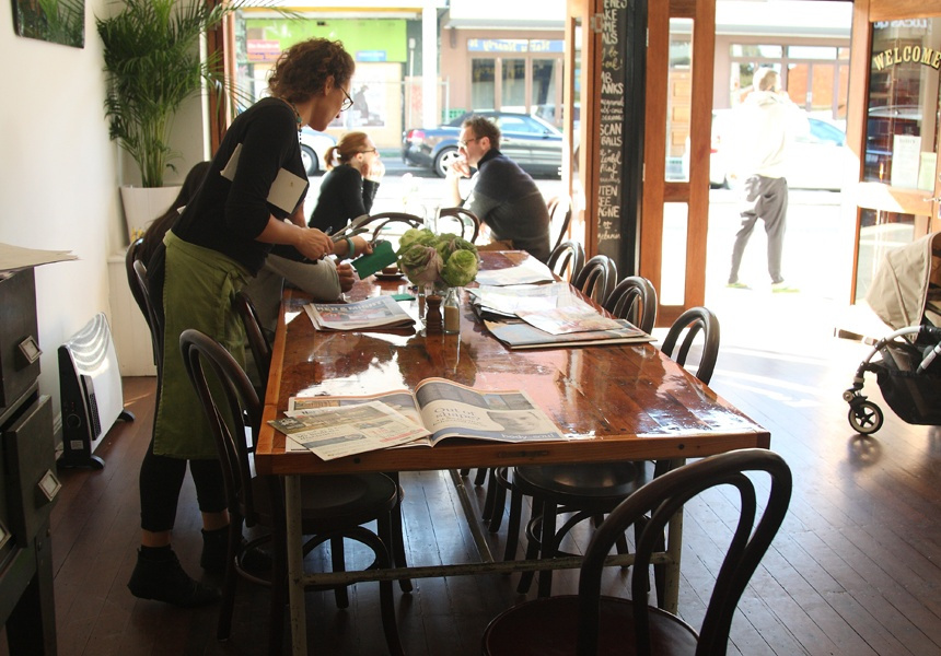 Eugene’s Does Dinner