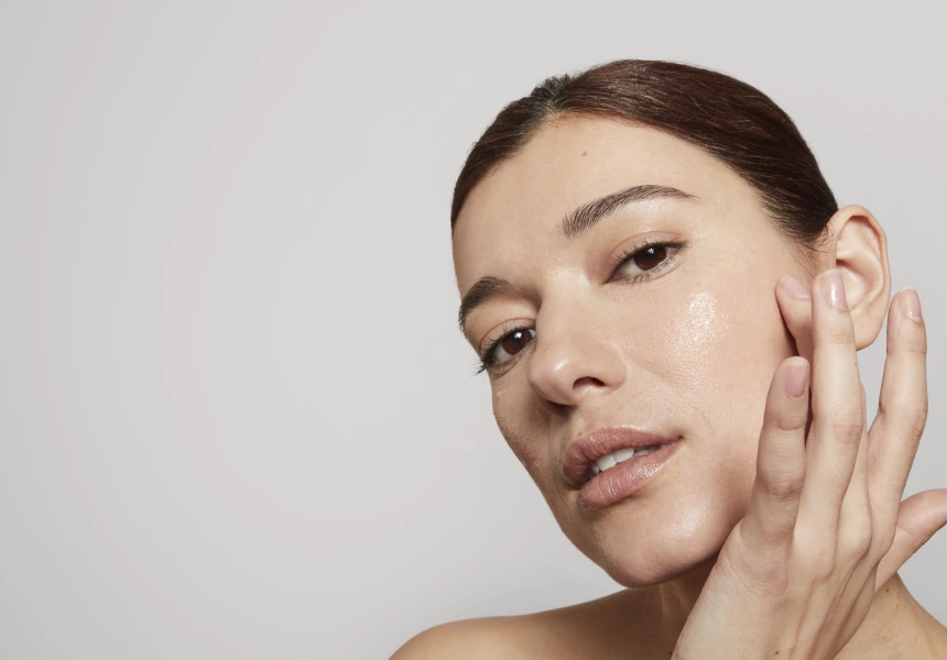 Retinoids 101: Why This Powerhouse Ingredient Should Be Added to Your Routine – and 10 To Try