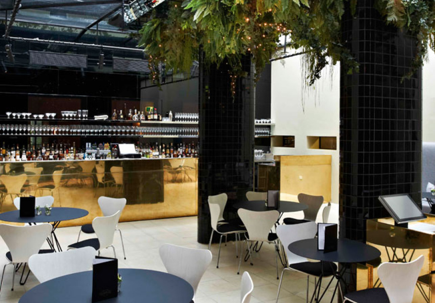 Dine on Accessible Fare at the New-Look Circa