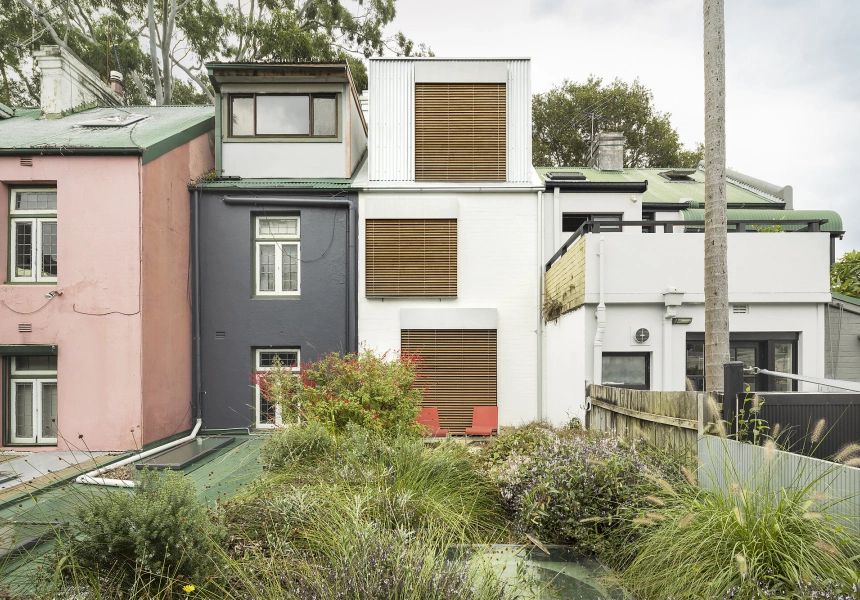 Redfern House by Anthony Gill Architects with Sasha Coles
