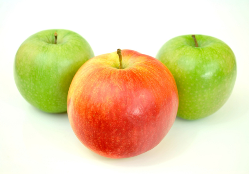 Sewing Needle Reportedly Found in Apple Sold at Woolworths Supermarket