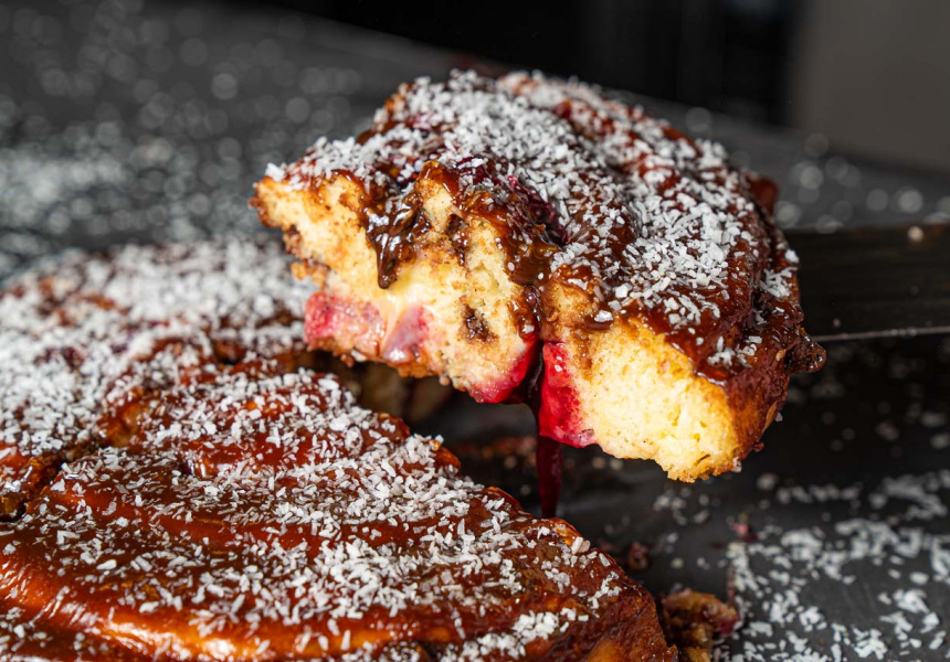 Messina Lamington Sticky Snails