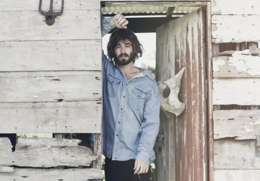 Angus Stone