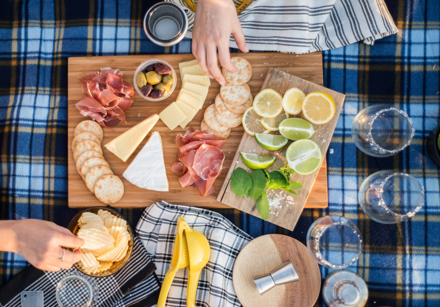 How to Pack the Perfect Picnic