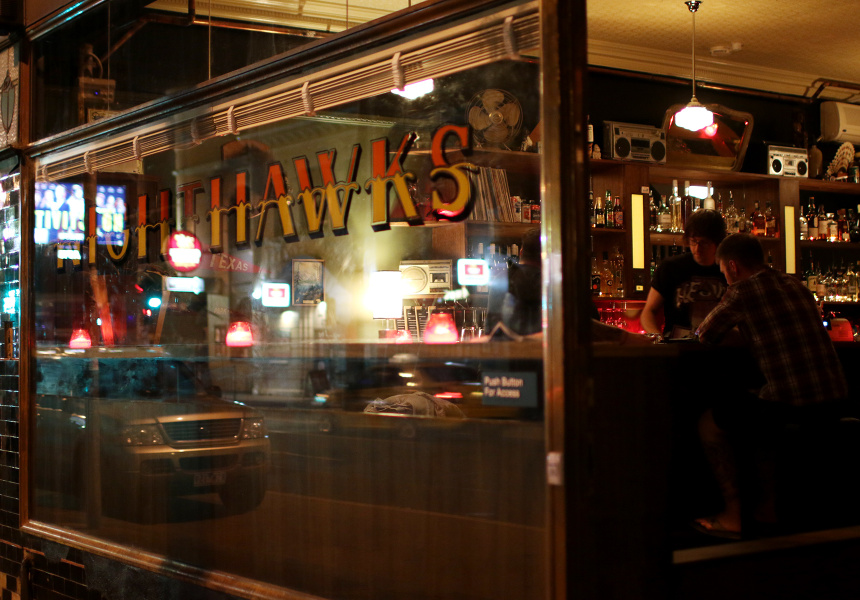 A Bar for Nighthawks