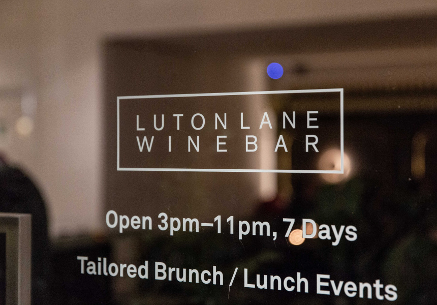 Now Open A Decidedly “GrownUp” Wine Bar for Hawthorn