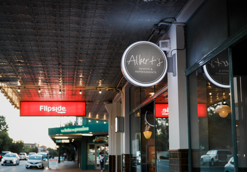 Albert’s, a New Neighbourhood Small Bar, Opens in Wembley