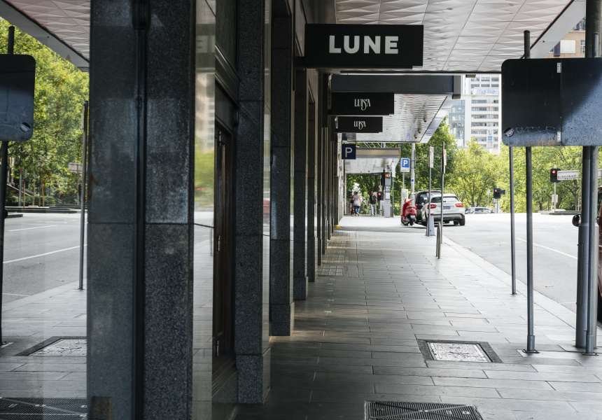 Lune, Collins Street
