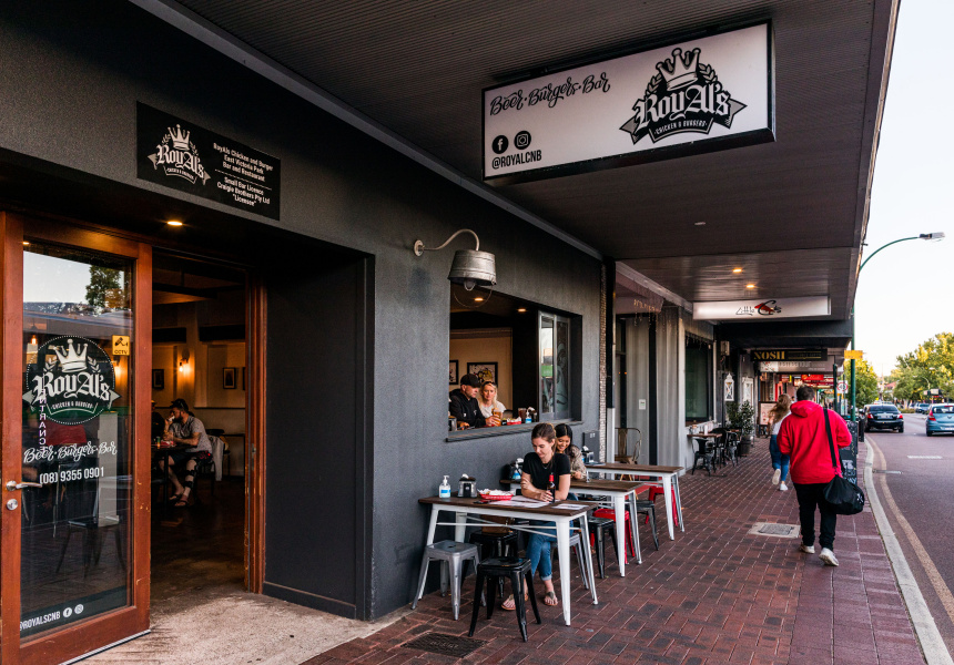 Now Open: Get Boozy Shakes and Pre-Batched Cocktails at Royal’s Chicken & Burgers’ New Victoria Park Restaurant