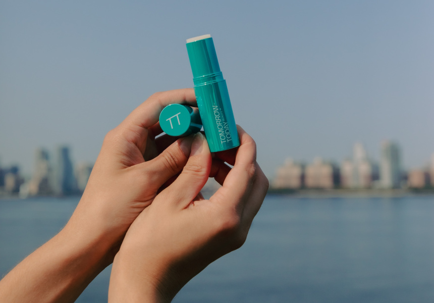 Review: Tomorrow-Today’s Serum Stick Instantly Boosts Glow