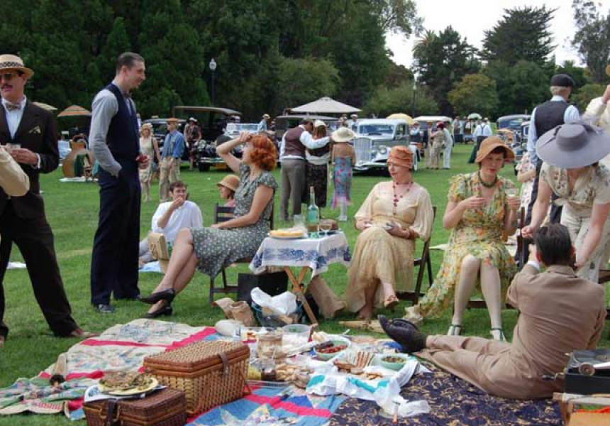 A Melbourne Picnic in Spring