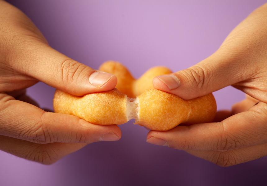 Forget Cronuts, the Next Dessert Hybrid Is Here: Mochi Doughnuts