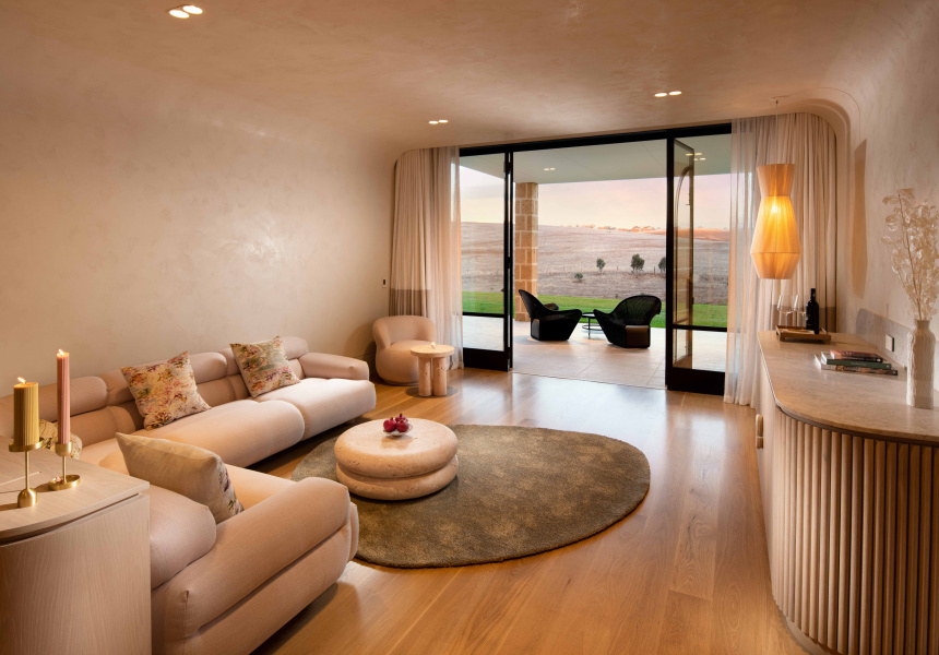 This Opulent Georgian Manor Is the Home for Luxury in the Barossa Valley