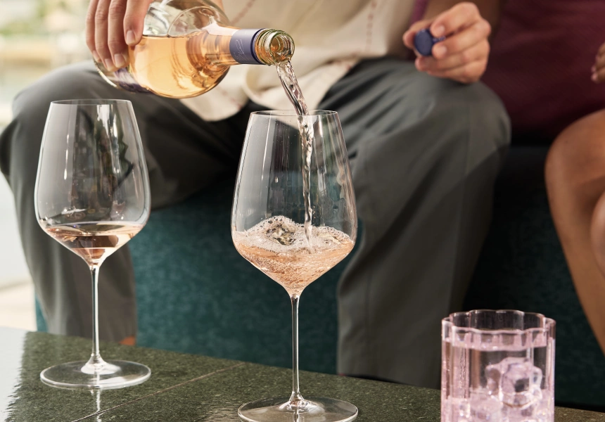 Enchante Rosé Debuts at Hotel Nacional This Grand Prix