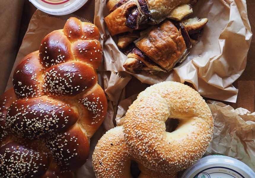 Are the South Side’s Specialty Kosher Bakeries Outside Your 5K