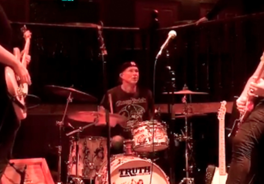 Red Hot Chili Peppers Drummer Chad Smith Played at Lefty s Old