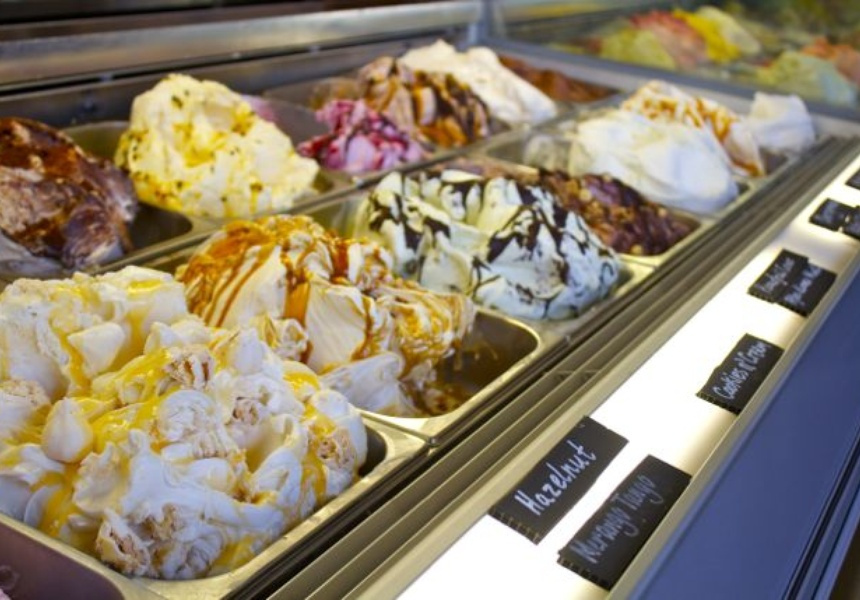 Cow & The Moon Gelato Win in Italy