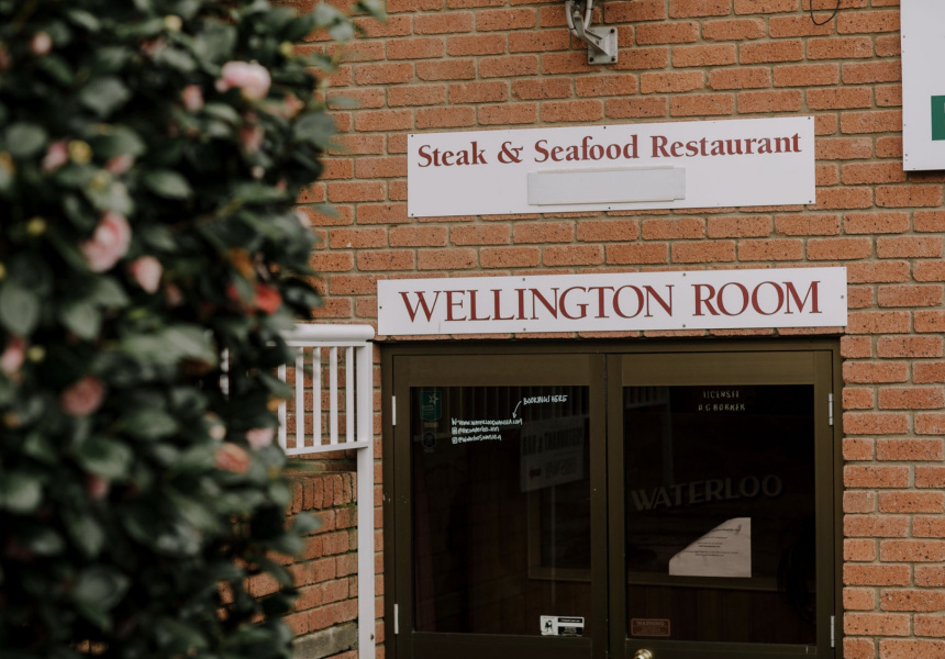 The Waterloo Inn: Hidden Beneath an ’80s Motel on Tassie’s East Coast Is an Australiana Fever Dream