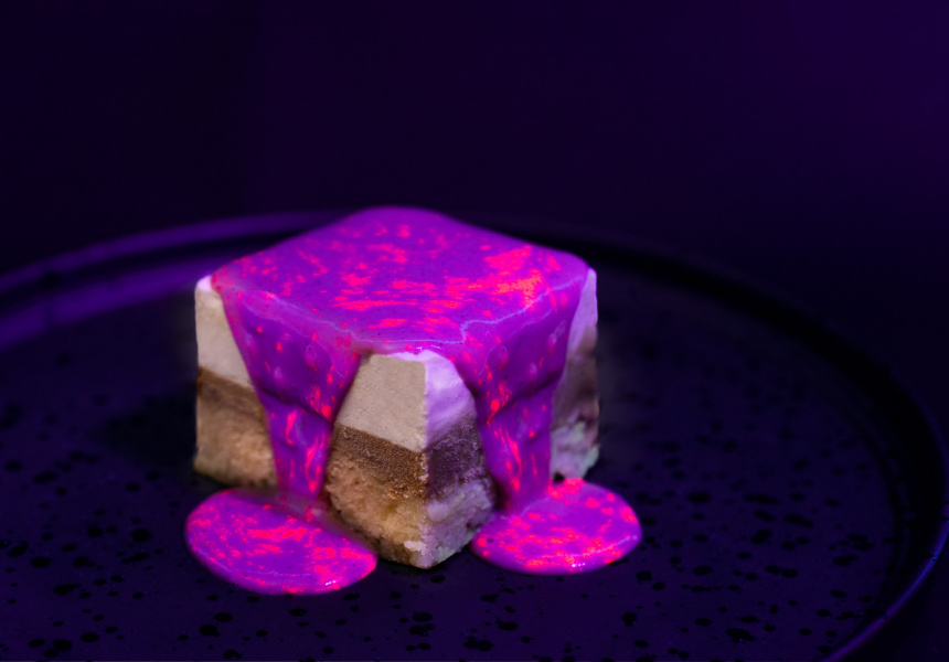 Blacklight Dessert Lab