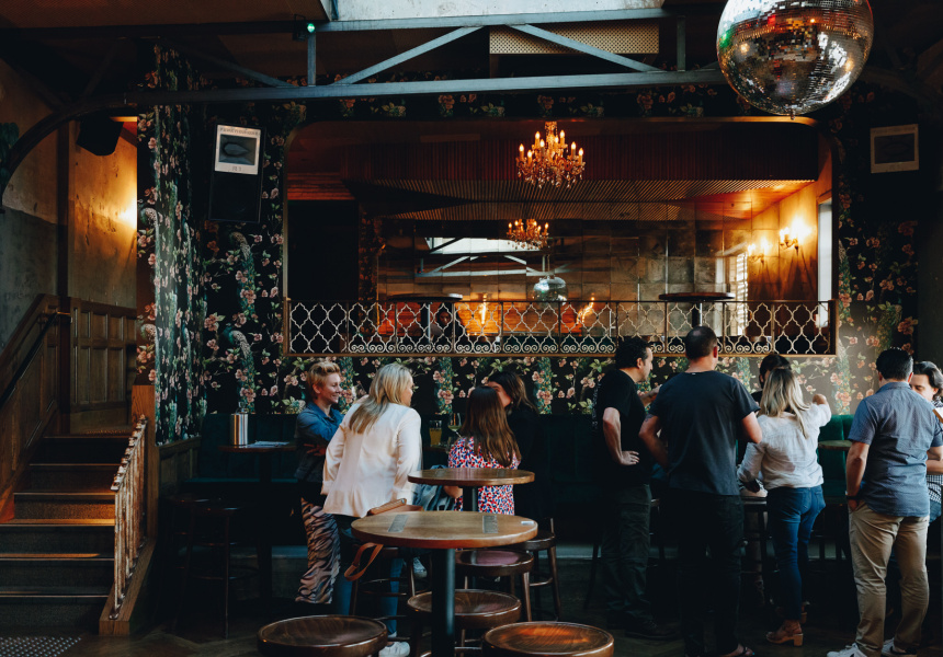 Stingrays Upstairs, a Snug New Cocktail Bar With ’70s Australiana Vibes, Opens at Bodriggy