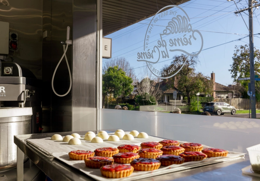 First Look: Croquembouche Croissants and Viennoiserie Riffs Rule at Crème de la Crème in Spotswood