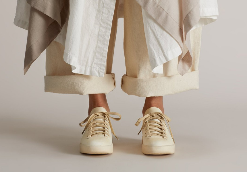 morgue kantsten svale 20 to Buy: White (and Beige) Sneakers of the Season
