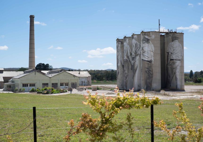This Towering Mural Splashed Across Heritage-Listed Silos Is Just a Couple Hours From Sydney