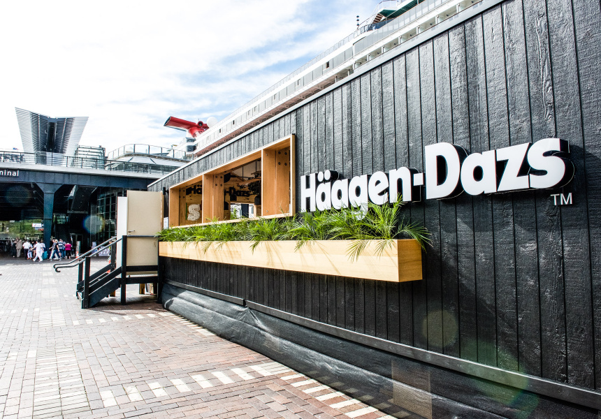 Haagen-Dazs House
