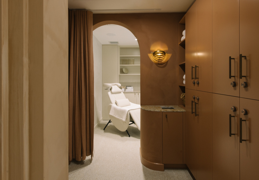 Get a Martini With Your Manicure at Mary Keith Beauty Bar, a Luxe New Beauty Oasis in Martin Place