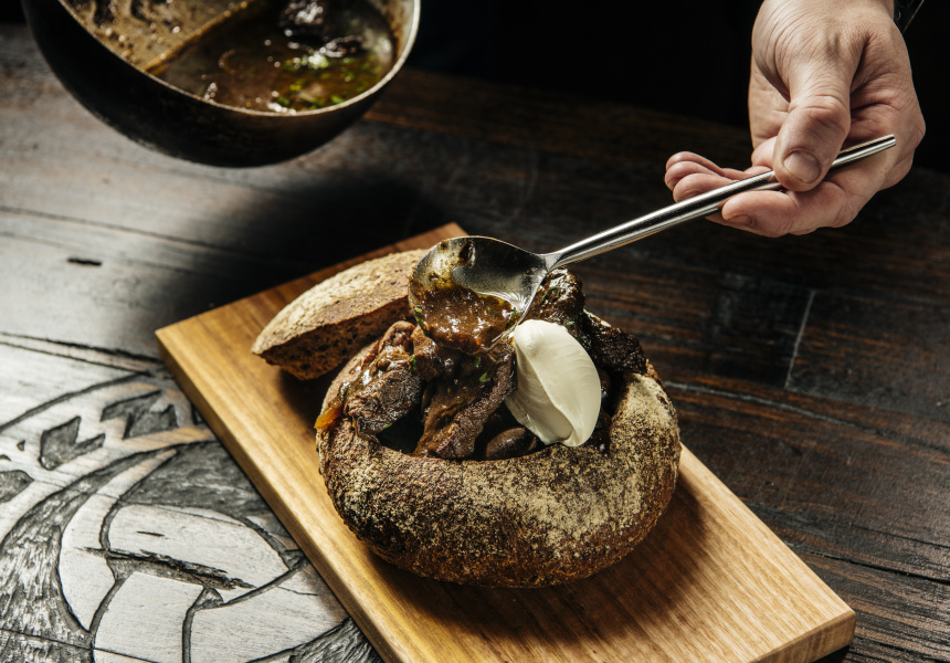 Recipe Mjølner’s Game of ThronesStyle Beef and Kidney Trencher